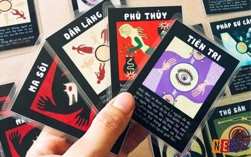 Các lá bài cơ bản trong board game Ma Sói