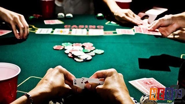 Min-raising là một chiến lược hiệu quả ở đầu ván bài Poker