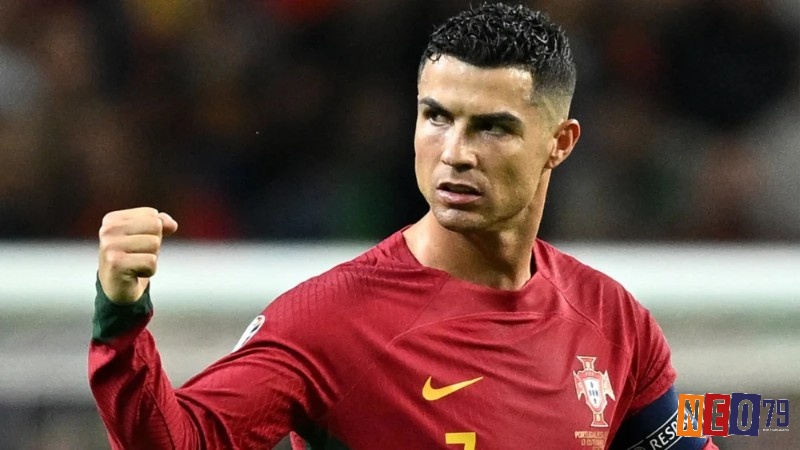 Top 10 cầu thủ giàu nhất thế giới - Cristiano Ronaldo